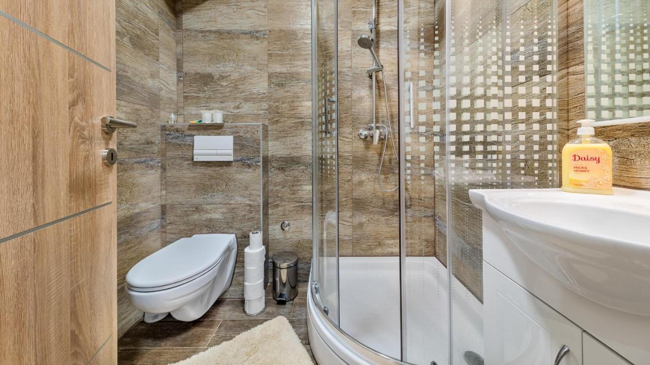 Apartment Krajinovic ซาเกร็บ ภายนอก รูปภาพ